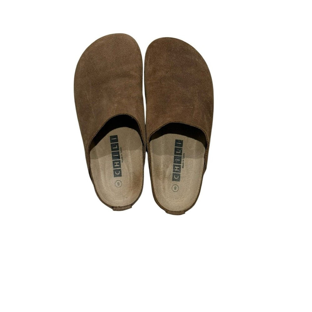 CHILI Women’s Brown Suede Slip-On Mules Size 8 EUC